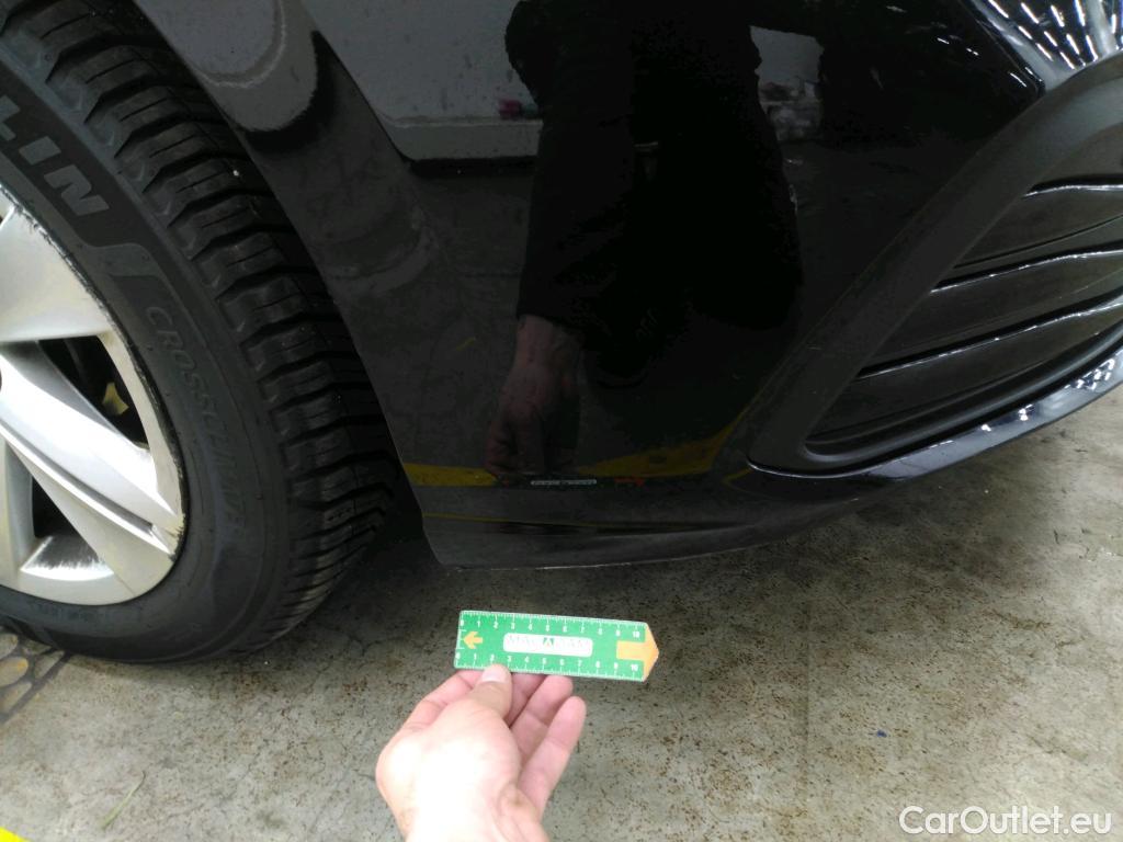  Volkswagen  Golf  VOLKSWAGEN SW / 2020 / 5P / Break 2.0 TDI SCR 115 BVM6 Life Business #6