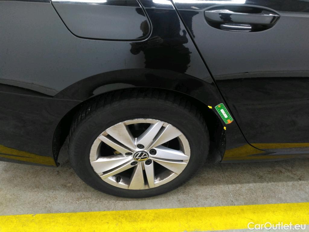  Volkswagen  Golf  VOLKSWAGEN SW / 2020 / 5P / Break 2.0 TDI SCR 115 BVM6 Life Business #4