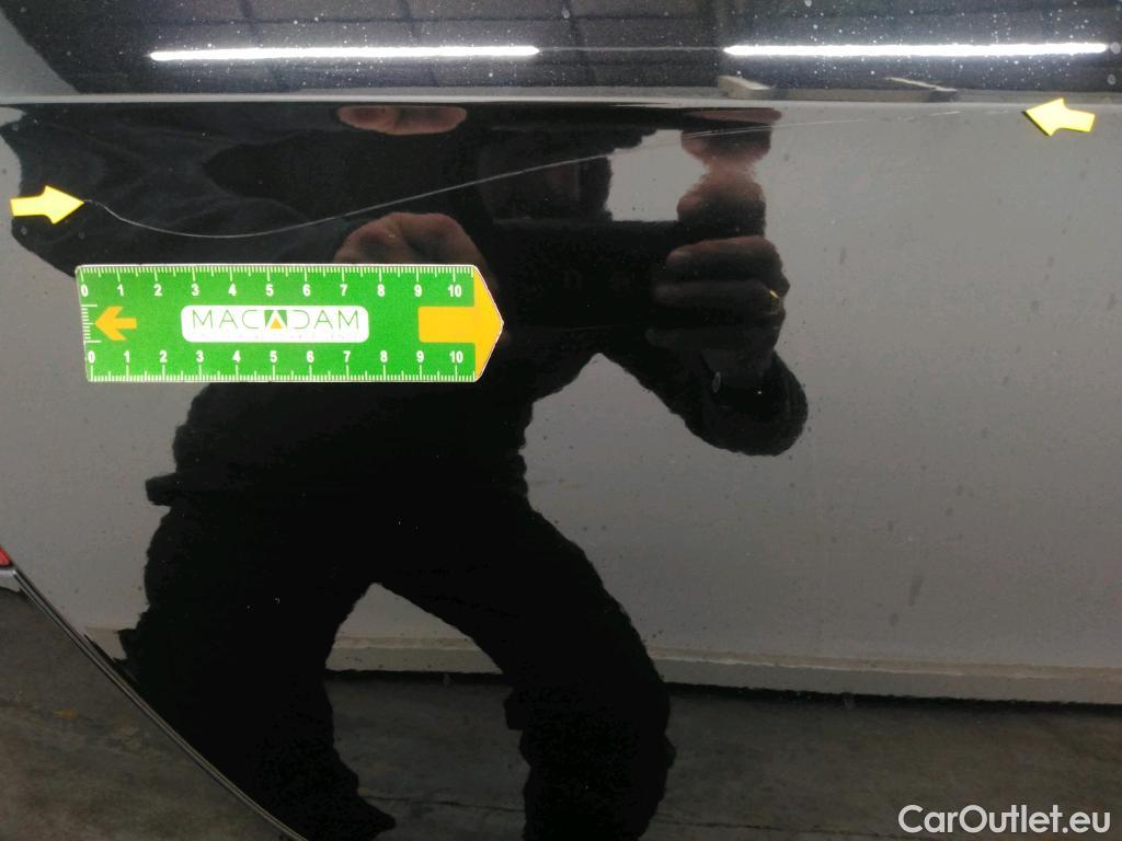  Volkswagen  Golf  VOLKSWAGEN SW / 2020 / 5P / Break 2.0 TDI SCR 115 BVM6 Life Business #2