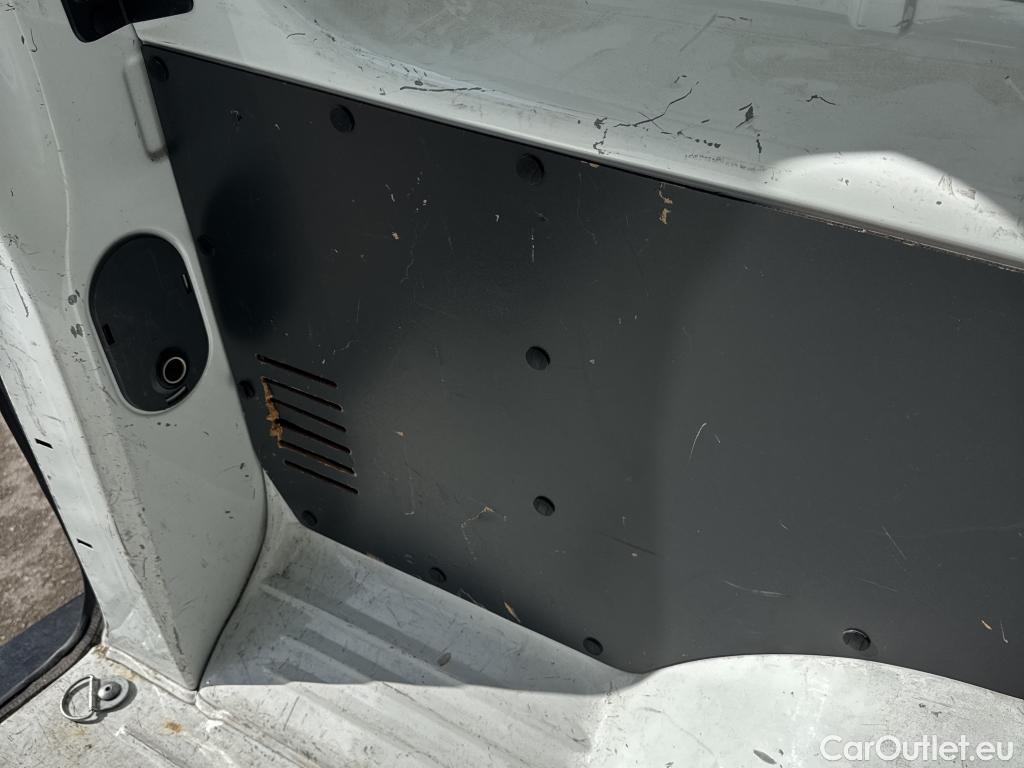  Opel  Vivaro OPEL  / 2019 / 4P / furgón 2.0 Diésel 88kW (120CV) L Inc. Select #33