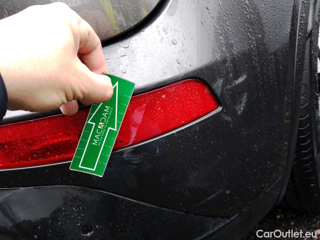  DS  DS7 DS DS 7 Crossback / 2017 / 5P / todoterreno BlueHDi DE 96kW (130CV) Auto. CHIC (AC) #26