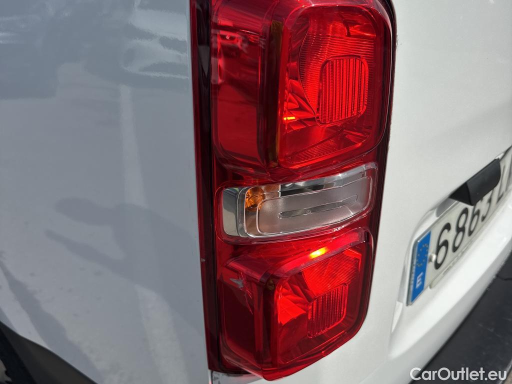  Opel  Vivaro OPEL  / 2019 / 4P / furgón 2.0 Diésel 88kW (120CV) L Inc. Select #1