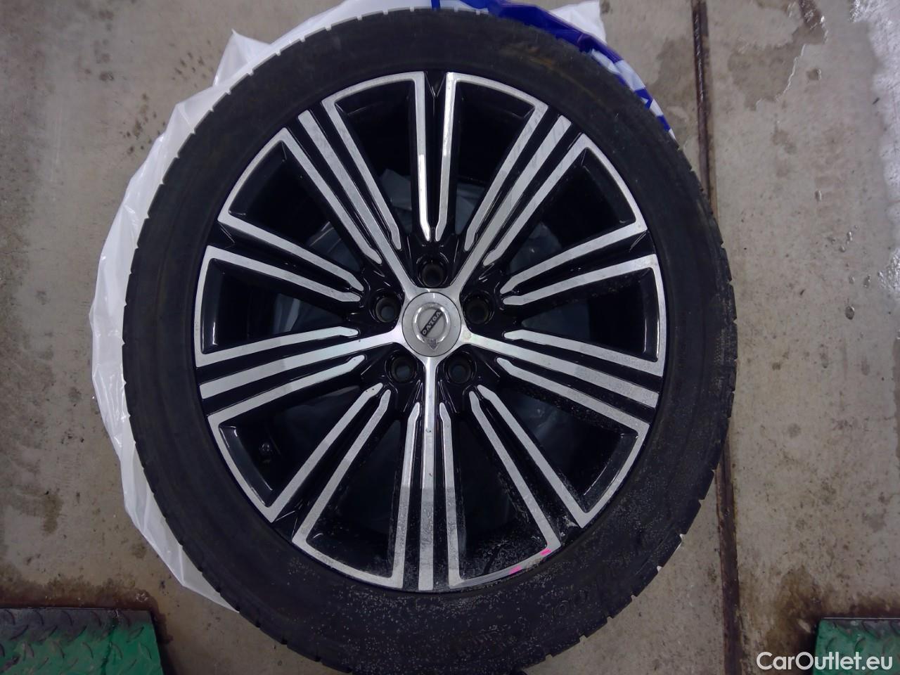  Volvo  V60  T6 AWD Inscript.Exp.Aut #2