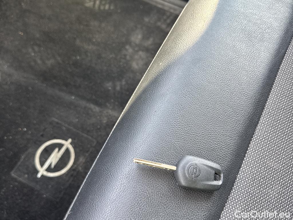  Opel  Vivaro OPEL  / 2019 / 4P / furgón 2.0 Diésel 88kW (120CV) L Inc. Select #29