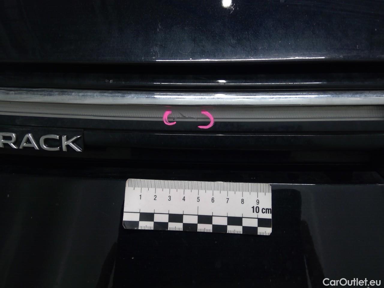  Volkswagen  Golf  Allt.TDI 200 Ed.X 4x4 Aut #39