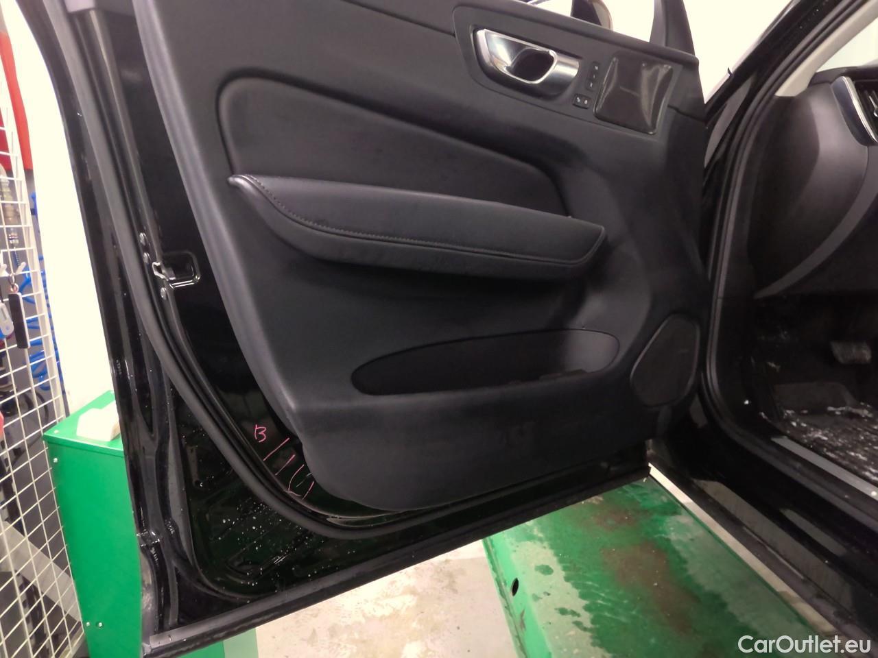  Volvo  XC60  T8 455 Ul.Da.Rec. AWD Aut #13