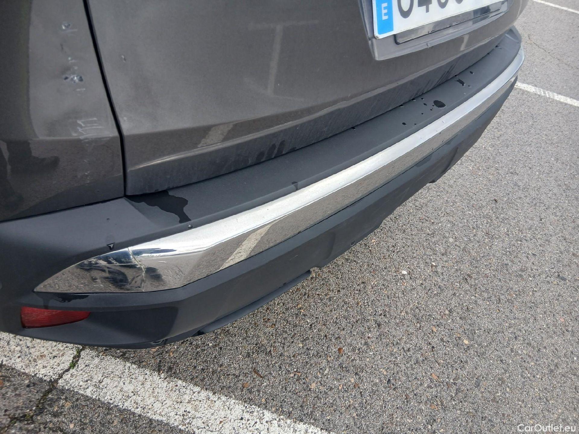  Peugeot  3008 PEUGEOT  Hybrid / 2020 / 5P / todoterreno 225 e-EAT8 Allure (AC2) #14