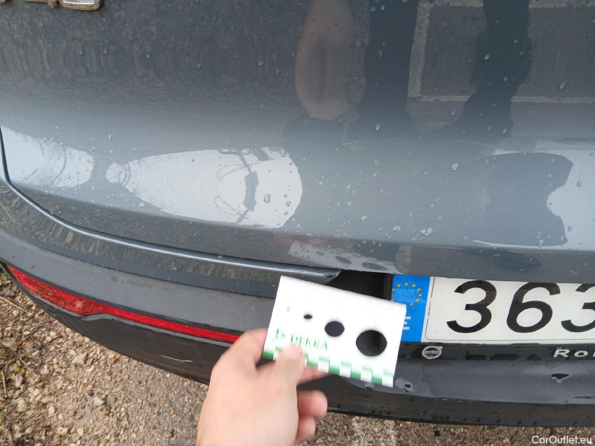  Volvo  XC 40 VOLVO XC40 / 2017 / 5P / todoterreno 1.5 T5 Twin Recharge R-Design Auto #18