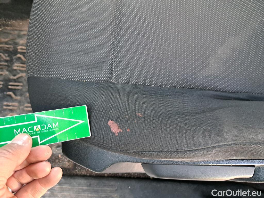  Opel  Combo OPEL  / 2018 / 3P / furgón derivado de turismo 1.5 TD S/S 75kW(100CV) Express L H1 1000 #42