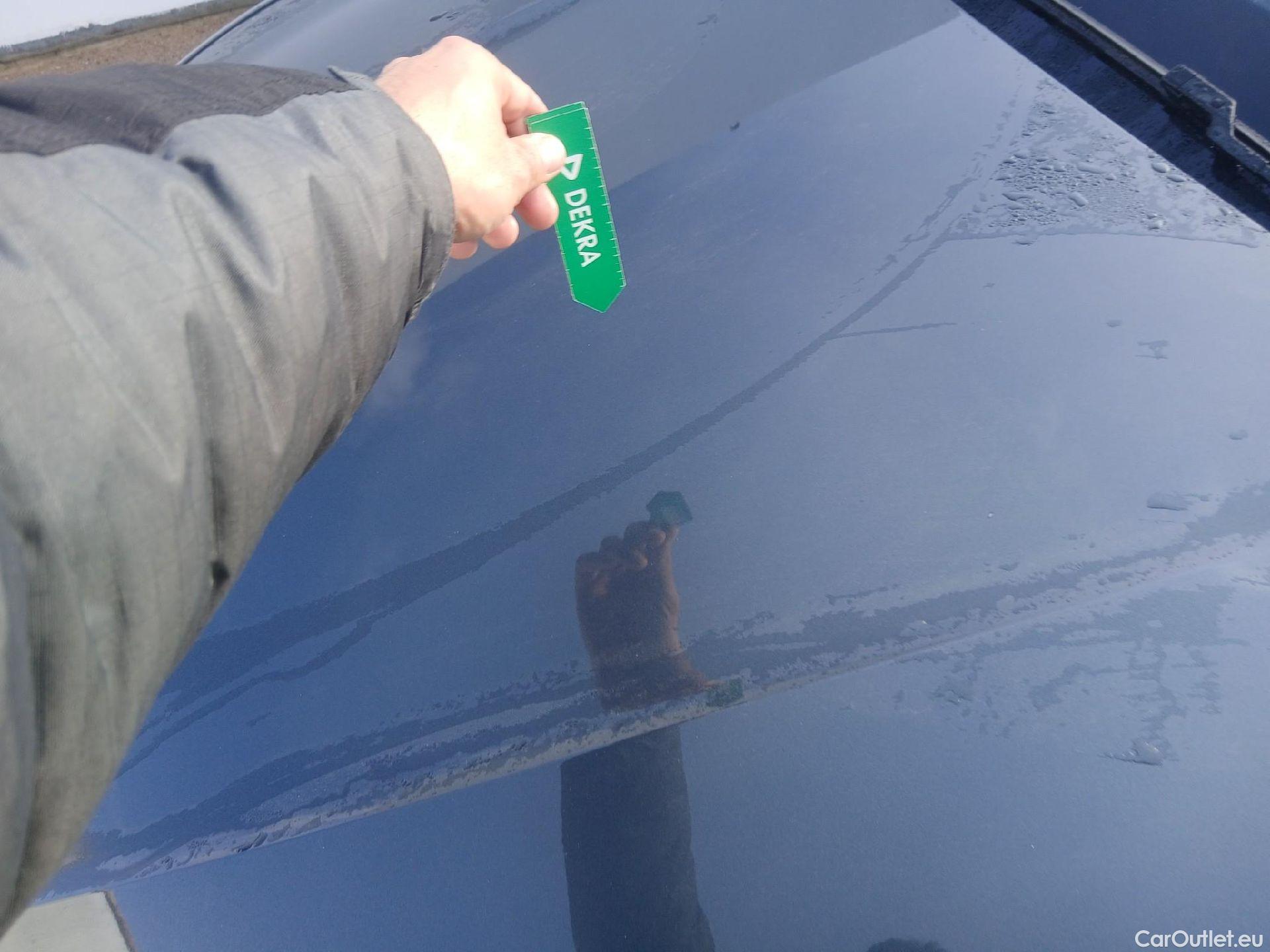  Land Rover  Discovery SEAT Nuevo León / 2020 / 5P / berlina con portón 2.0 TDI 85kW S&S Style Go (AC4) #3