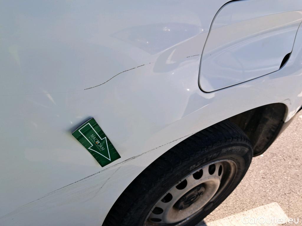  Opel  Combo OPEL  / 2018 / 3P / furgón derivado de turismo 1.5 TD S/S 75kW(100CV) Express L H1 1000 #6