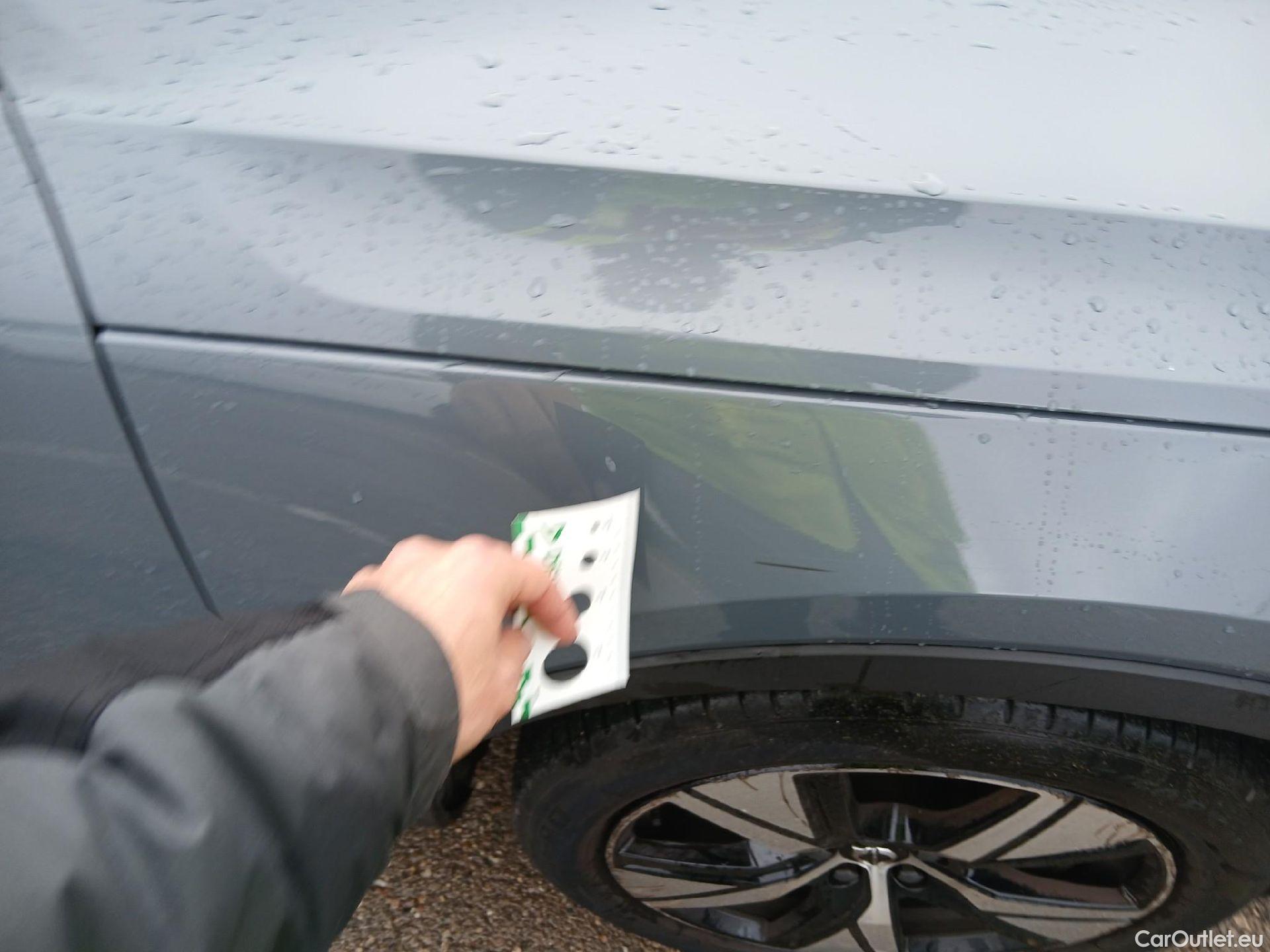  Volvo  XC 40 VOLVO XC40 / 2017 / 5P / todoterreno 1.5 T5 Twin Recharge R-Design Auto #31