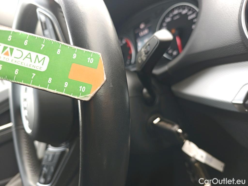  Audi  Q2 AUDI  / 2016 / 5P / todoterreno Design 30 TFSI 85kW (116CV) #11