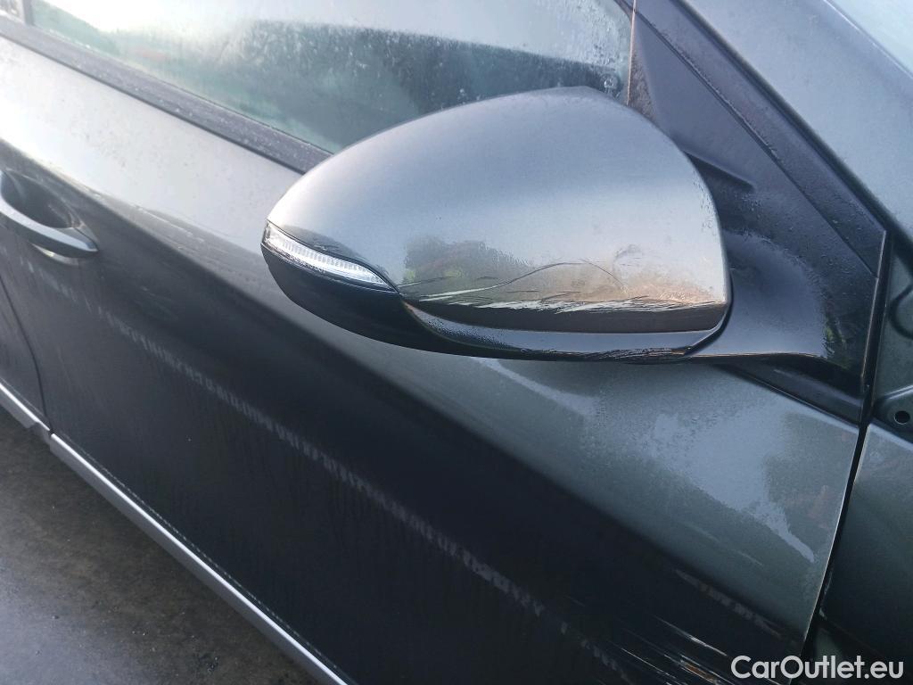  Hyundai   Ioniq HYUNDAI / 2019 / 5P / berlina con portón 1.6 GDI HEV Klass DCT #26