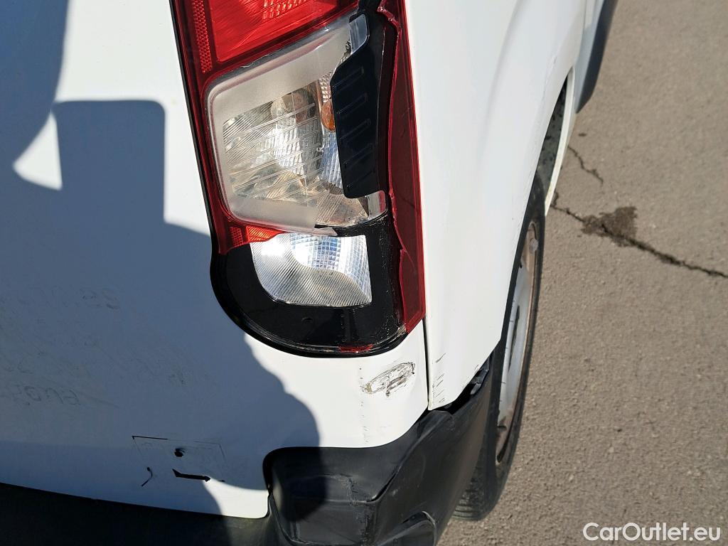  Opel  Combo OPEL  / 2018 / 3P / furgón derivado de turismo 1.5 TD S/S 75kW(100CV) Express L H1 1000 #15