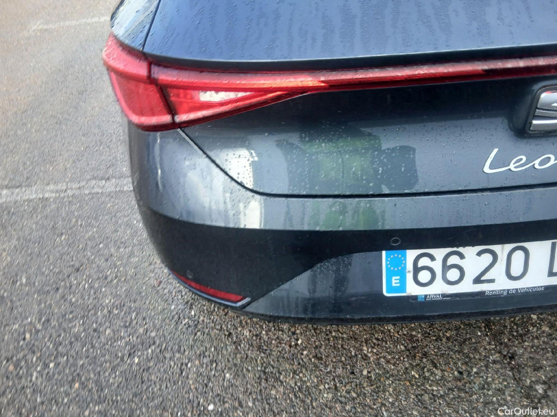  Land Rover  Discovery SEAT Nuevo León / 2020 / 5P / berlina con portón 2.0 TDI 85kW S&S Style Go (AC4) #22