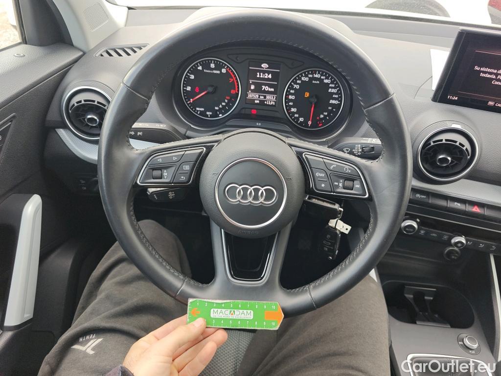  Audi  Q2 AUDI  / 2016 / 5P / todoterreno Design 30 TFSI 85kW (116CV) #9