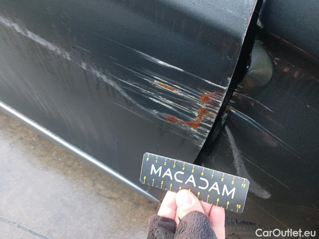  Hyundai   Ioniq HYUNDAI / 2019 / 5P / berlina con portón 1.6 GDI HEV Klass DCT #12