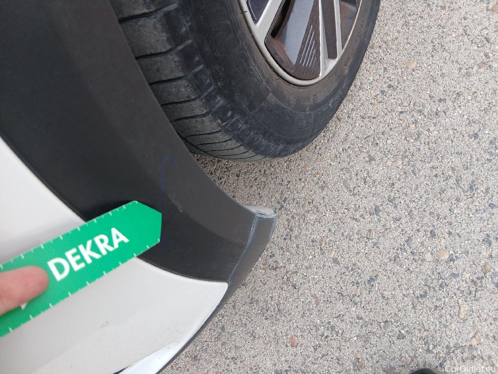  KIA  Niro KIA  / 2019 / 5P / crossover 1.6 GDi HEV 104kW (141CV) Drive #10