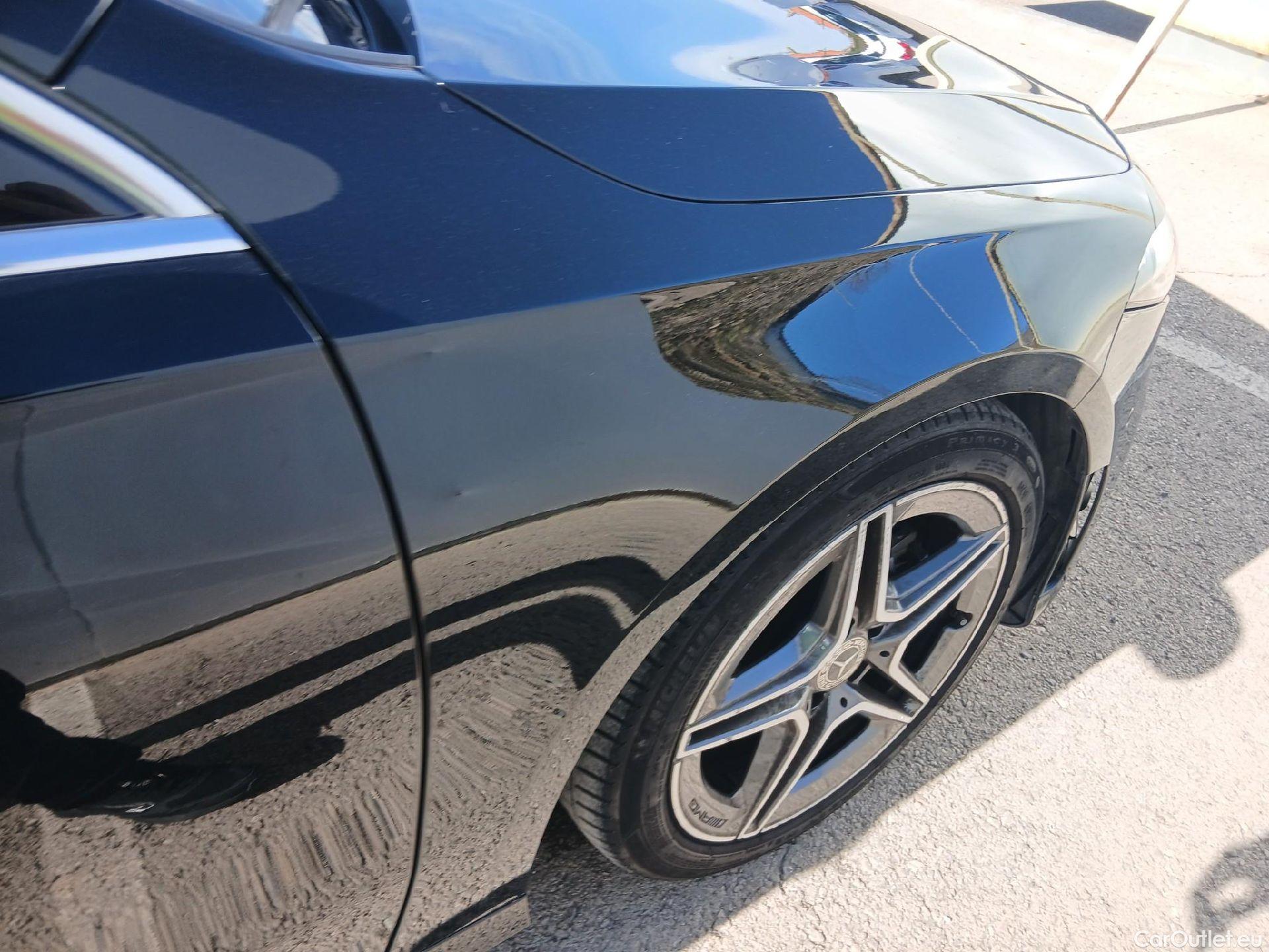  Mercedes  A-Klasse MERCEDES-BENZ Clase A / 2018 / 5P / berlina con portón A 200 #26