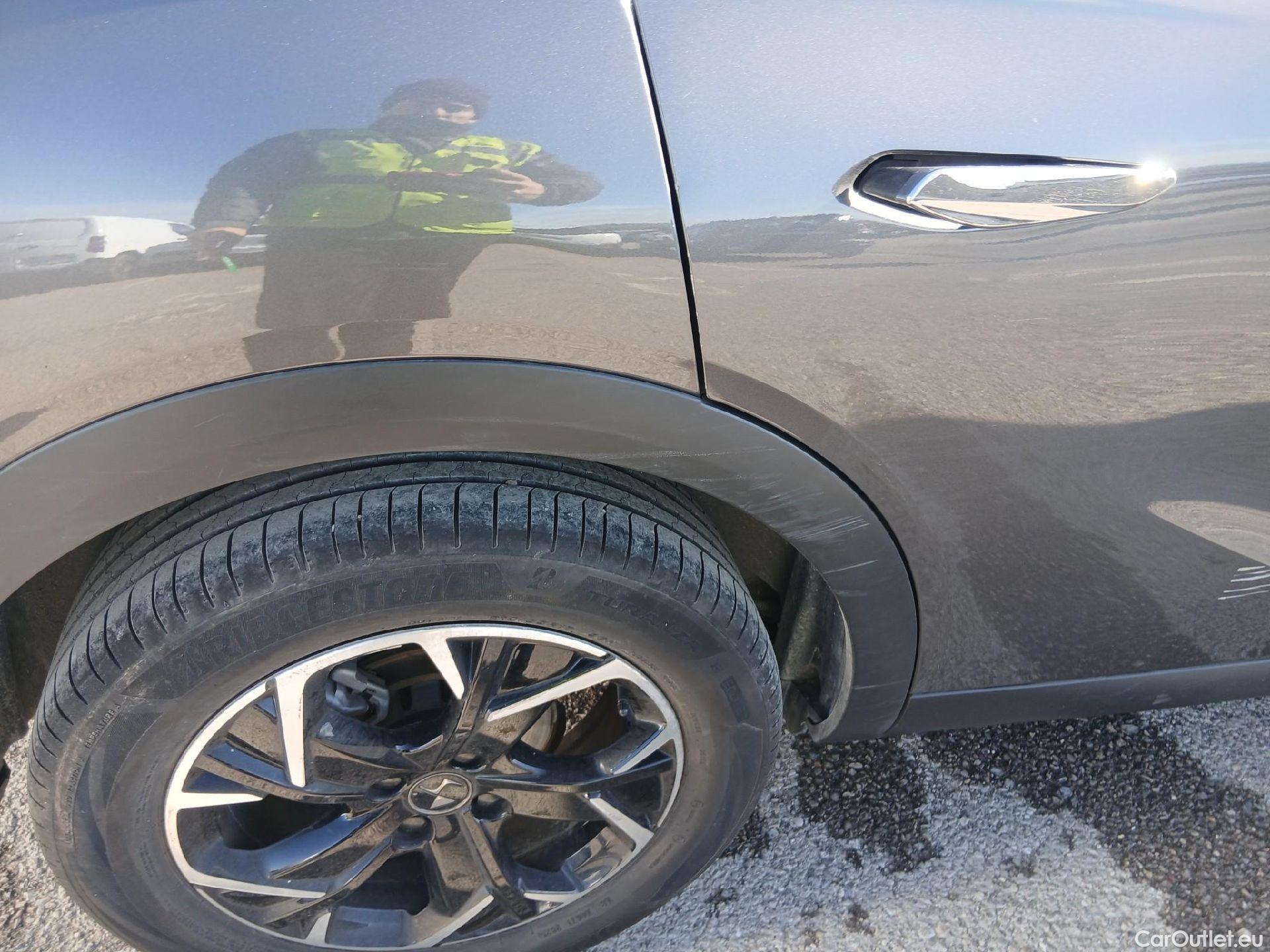  Citroen  DS3 DS DS 3 Crossback / 2018 / 5P / todoterreno PureTech 73 kW Manual SO CHIC #25