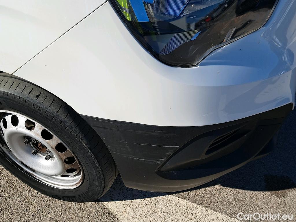  Opel  Combo OPEL  / 2018 / 3P / furgón derivado de turismo 1.5 TD S/S 75kW(100CV) Express L H1 1000 #23