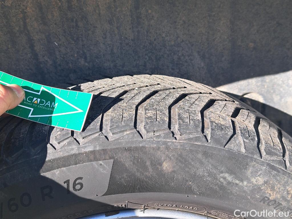  Opel  Combo OPEL  / 2018 / 3P / furgón derivado de turismo 1.5 TD S/S 75kW(100CV) Express L H1 1000 #33