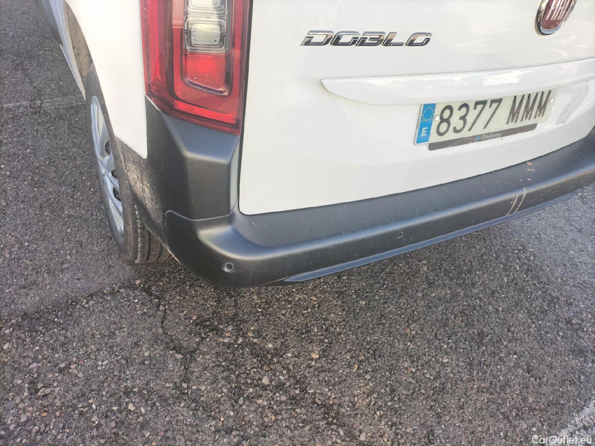  Land Rover  Discovery FIAT Doblò / 2022 / 5P / combi Combi (N1) BlueHDi 1.5 L 100CV (AC) #25