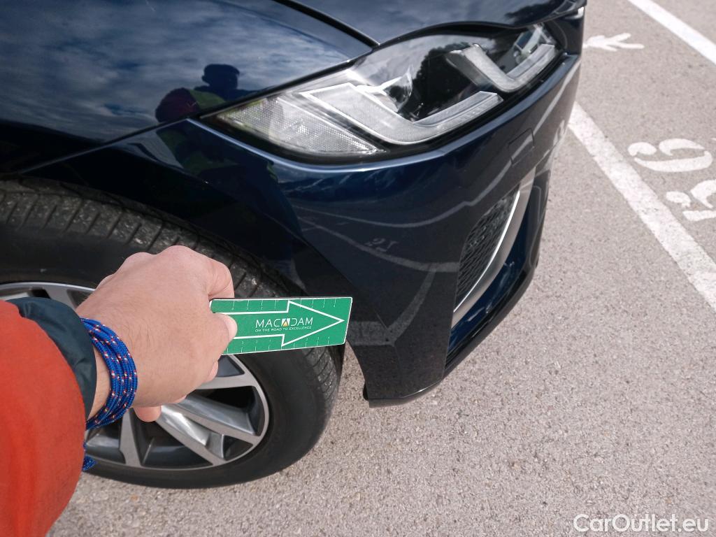  Jaguar  F-PACE JAGUAR  / 2020 / 5P / todoterreno 2.0D I4 204PS AWD Auto MHEV R-Dynamic S #8