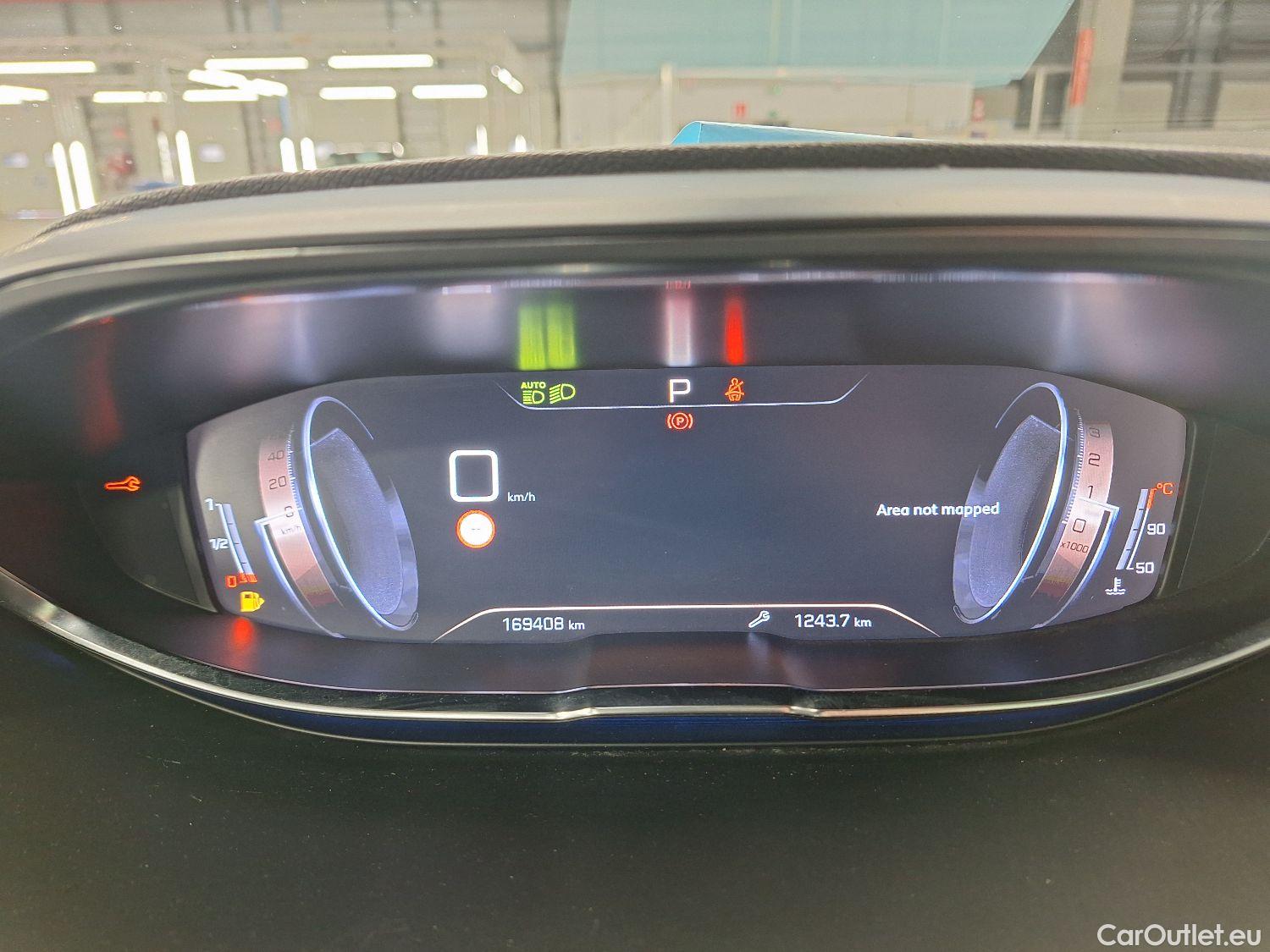  Peugeot  5008 Peugeot,  '16, Peugeot  1.5 BlueHDi 96kW S&S EAT8 GT Line 5d 7pl #2