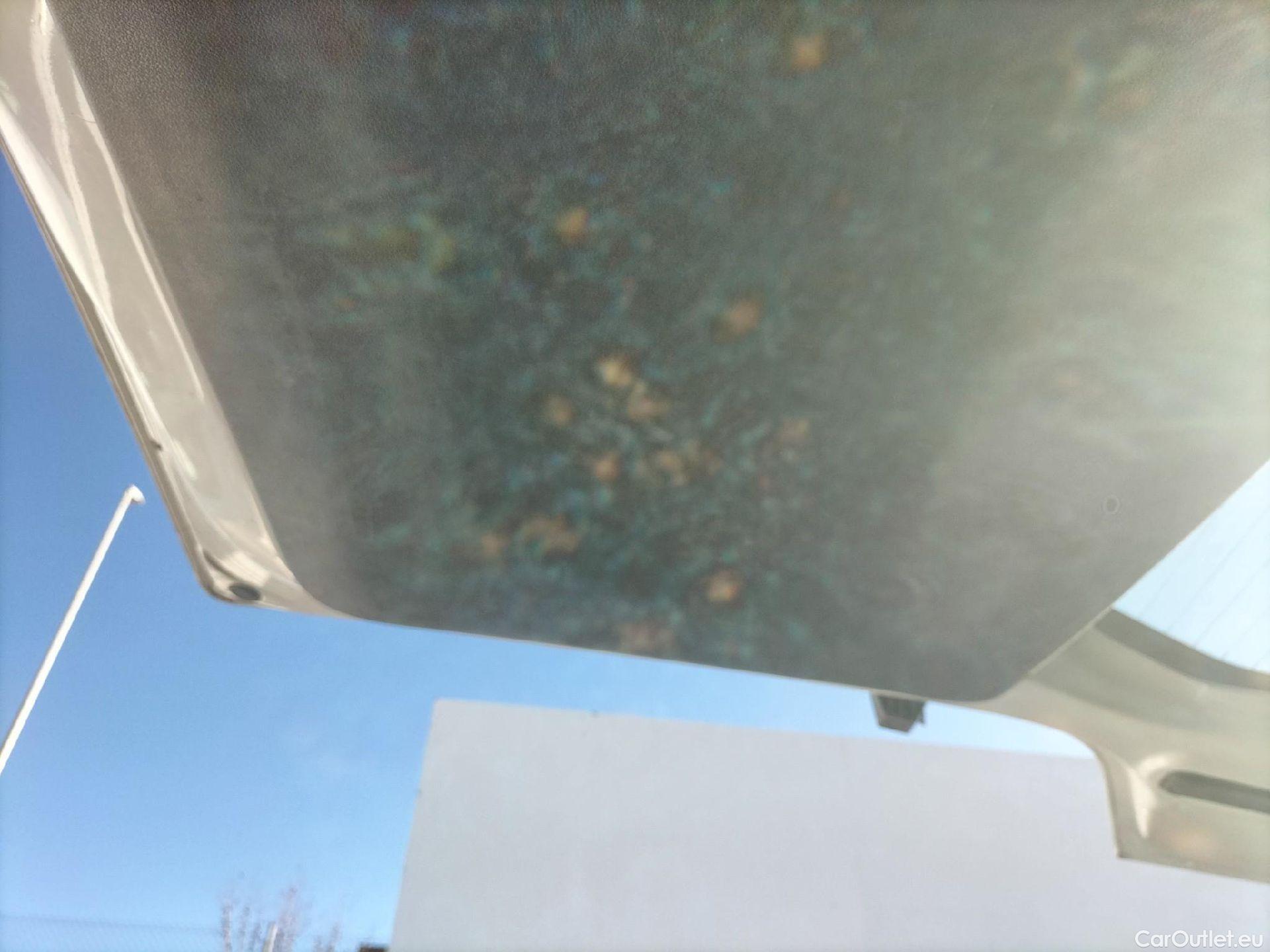  Land Rover  Discovery FIAT Doblò / 2022 / 5P / combi Combi (N1) BlueHDi 1.5 L 100CV (AC) #34