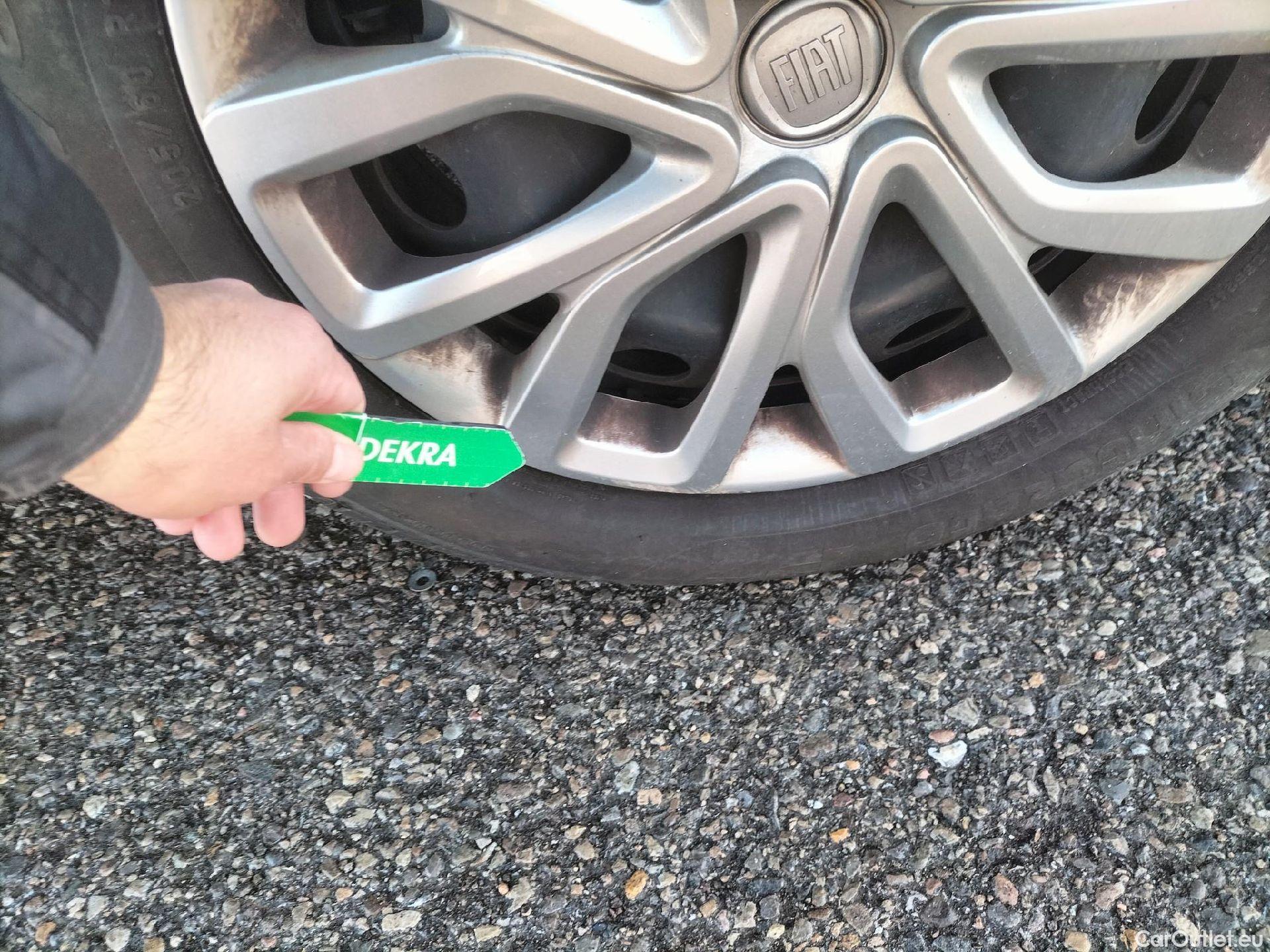  Land Rover  Discovery FIAT Doblò / 2022 / 5P / combi Combi (N1) BlueHDi 1.5 L 100CV (AC) #44