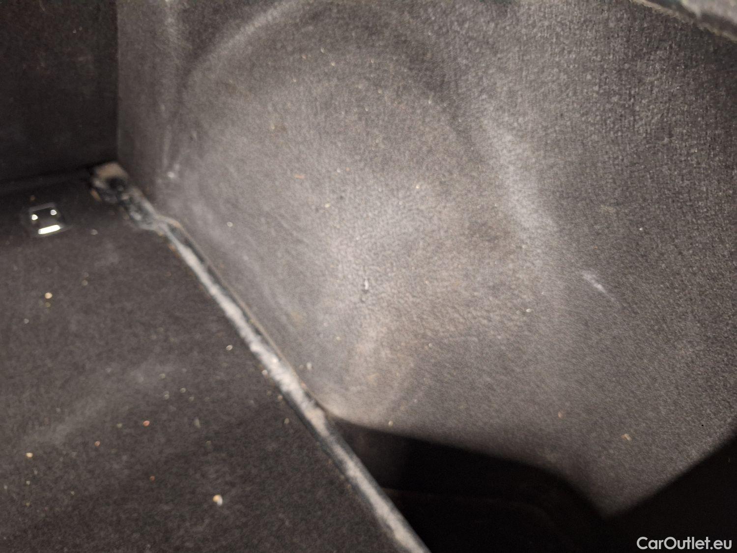  KIA  Cee'd Kia, Ceed '18, KIA  More 1.6 CRDi 115 ISG 5d #68