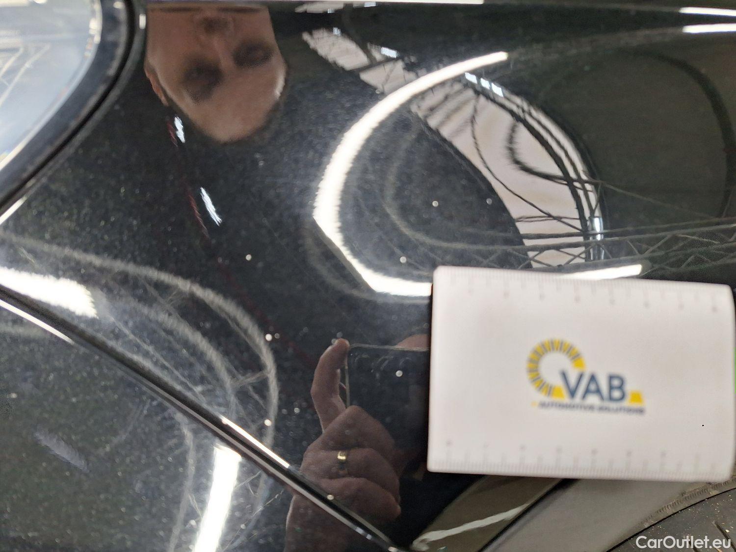  Mercedes  GLA Mercedes,  FL'17, Mercedes-Benz   200 d DCT 5d #43