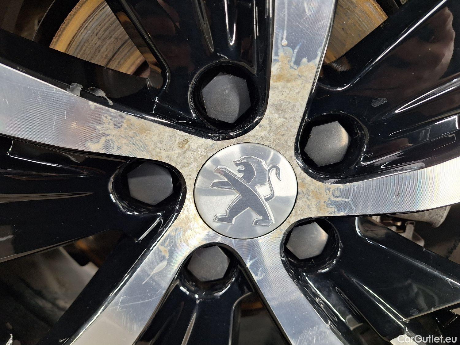  Peugeot  5008 Peugeot,  FL'20, Peugeot  1.5 BlueHDi 96kW S&S EAT8 GT 5d #8