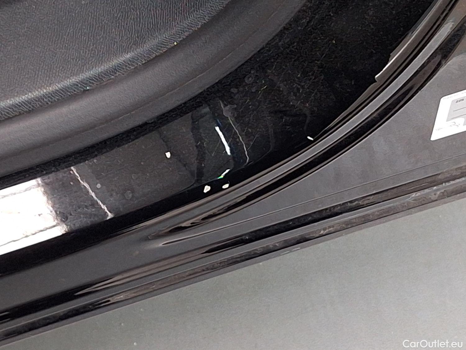  Peugeot  5008 Peugeot,  '16, Peugeot  1.5 BlueHDi 96kW S&S EAT8 Allure 5d #60