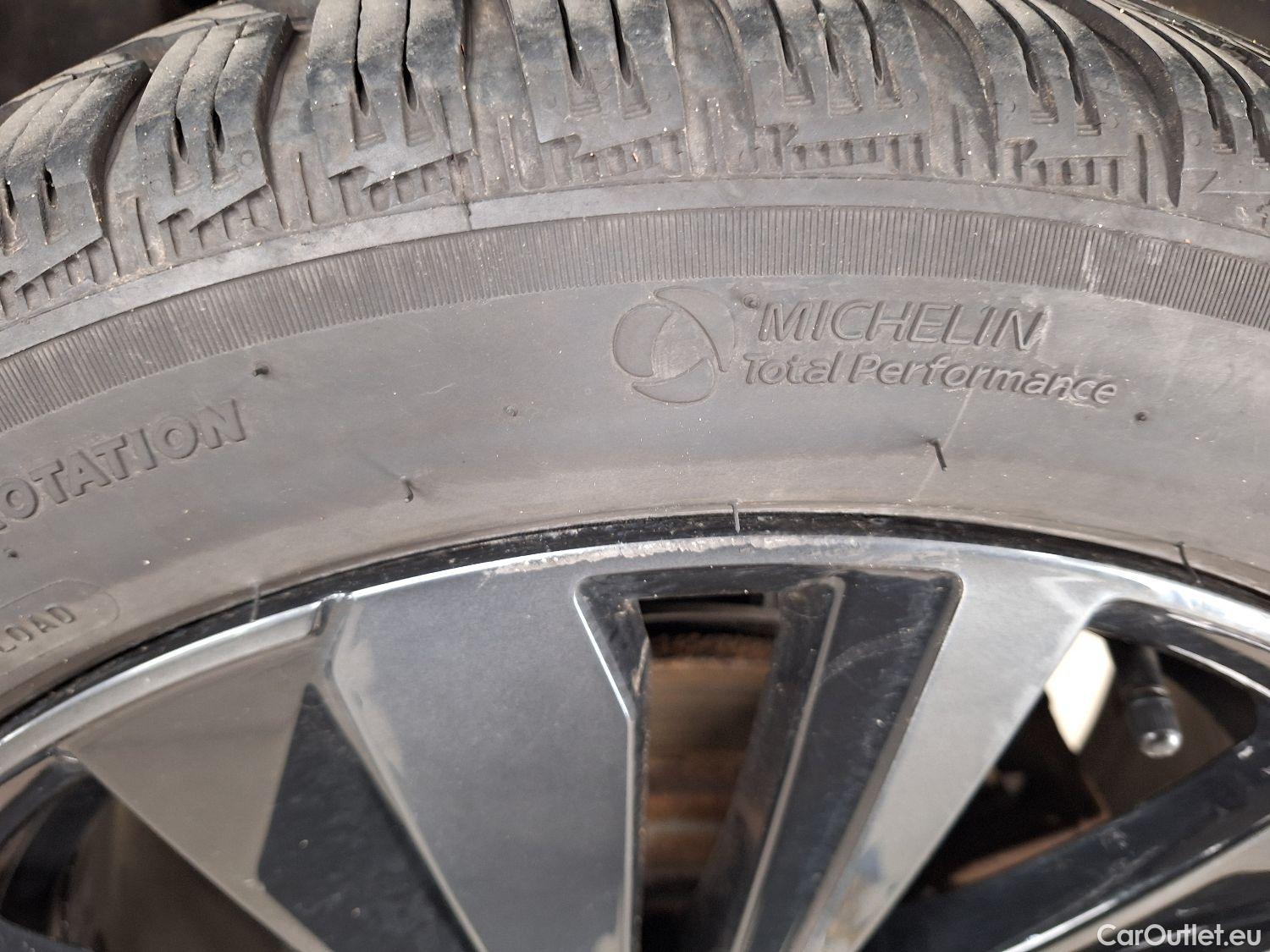  Peugeot  5008 Peugeot,  FL'20, Peugeot  1.5 BlueHDi 96kW S&S EAT8 GT Pack 5d #12