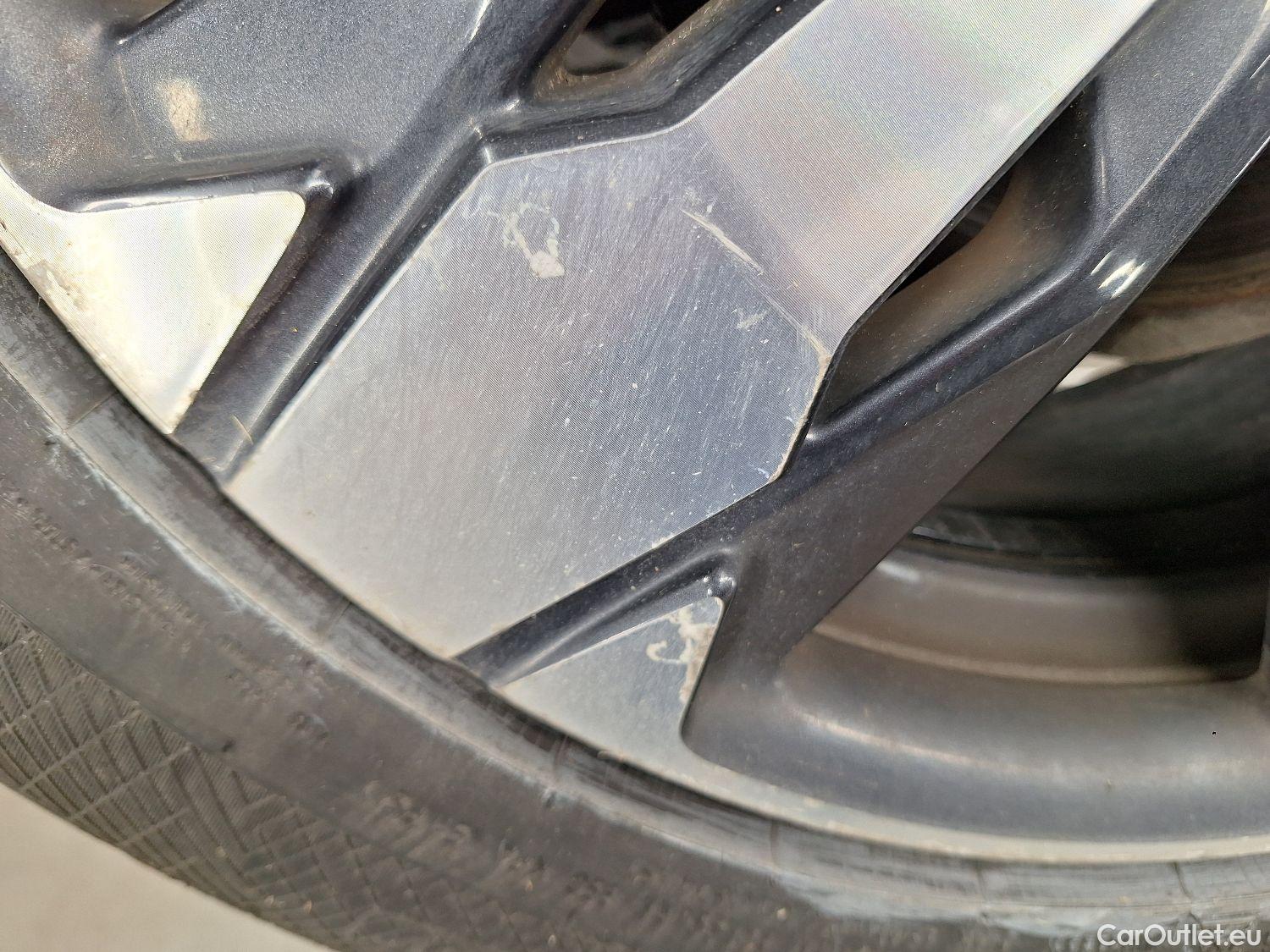  Peugeot  5008 Peugeot,  '16, Peugeot  1.5 BlueHDi 96kW S&S EAT8 Allure 5d #8