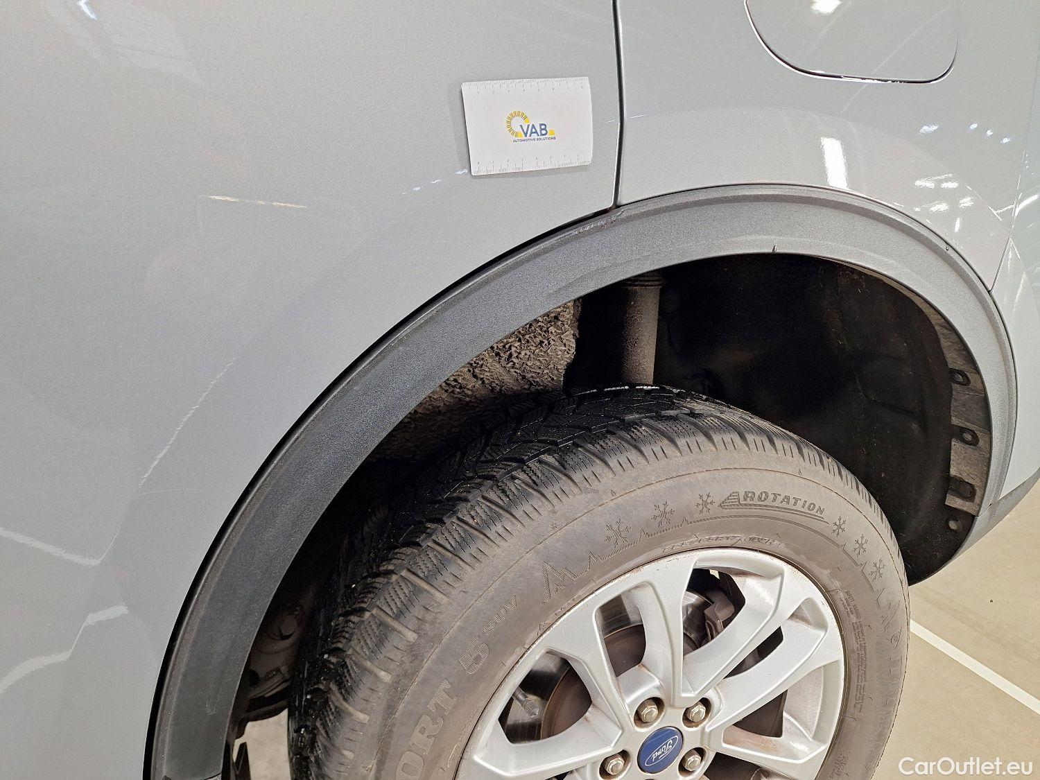  Ford  Kuga Ford,  '19, Ford  1.5 EcoBlue 88kW Aut. Titanium 5d #29