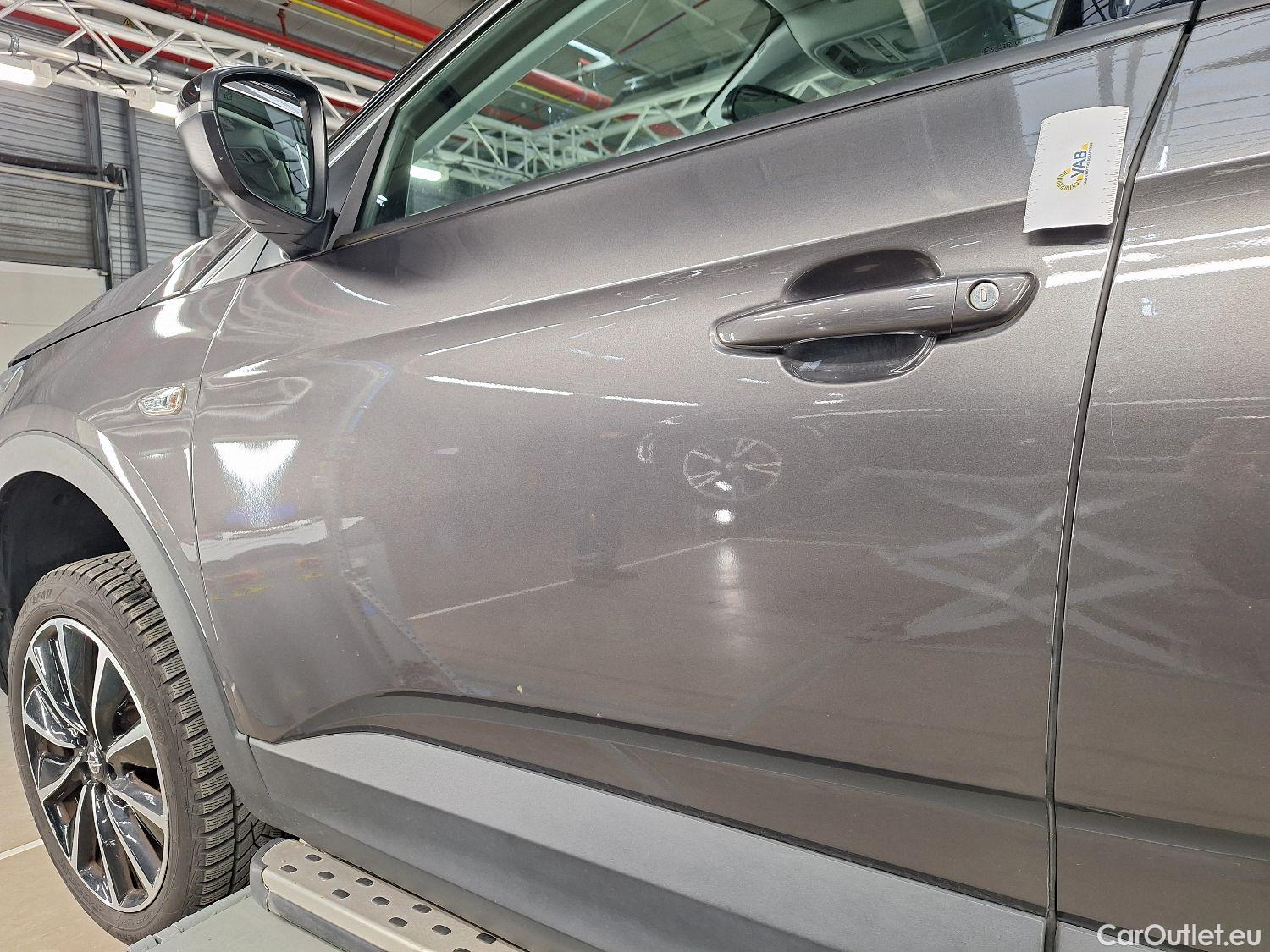  Opel   Grandland X Opel, '17, Opel 1.6 Turbo S/S AT8 Ultimate 5d #8