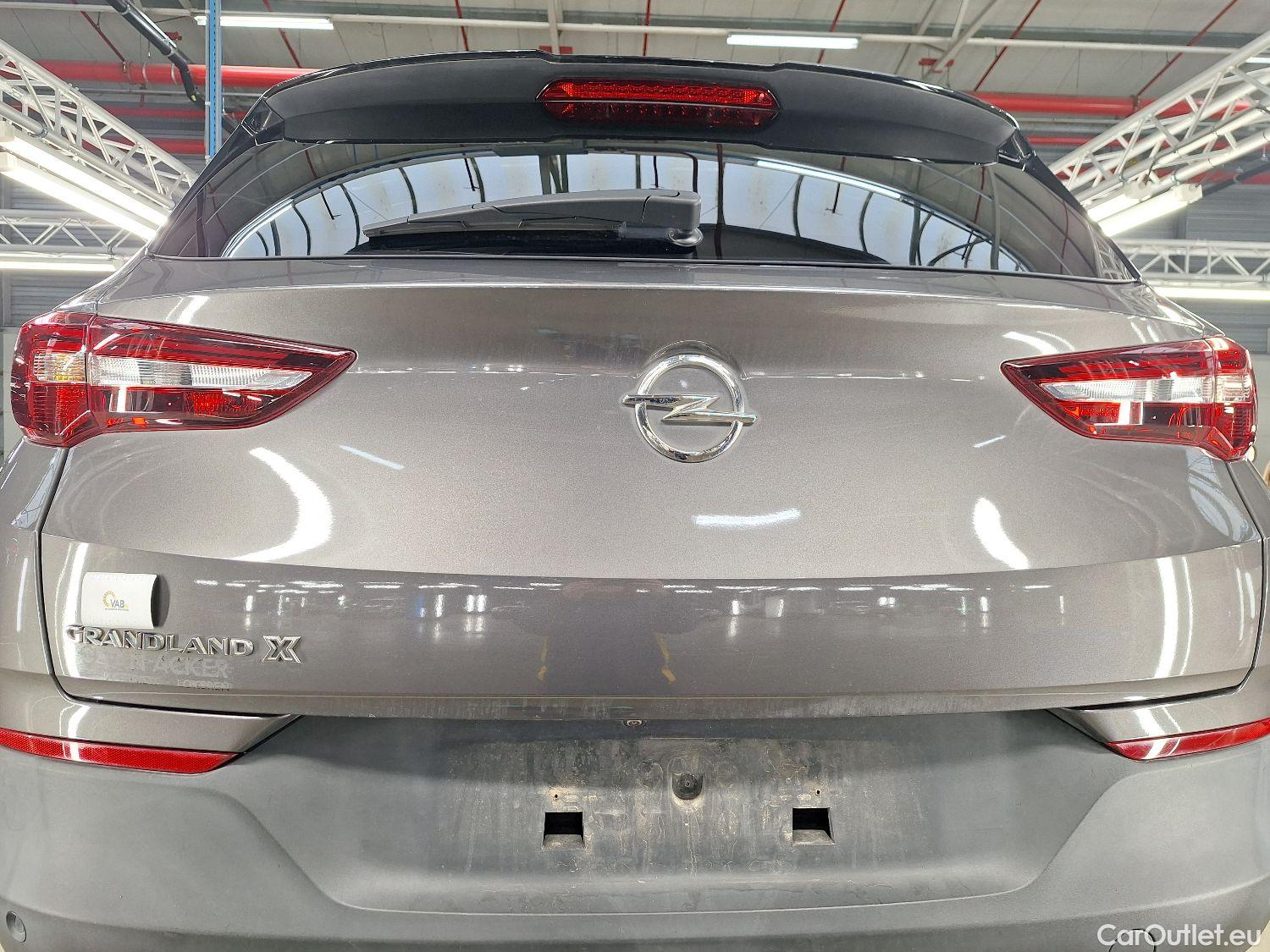  Opel   Grandland X Opel, '17, Opel 1.6 Turbo S/S AT8 Ultimate 5d #3