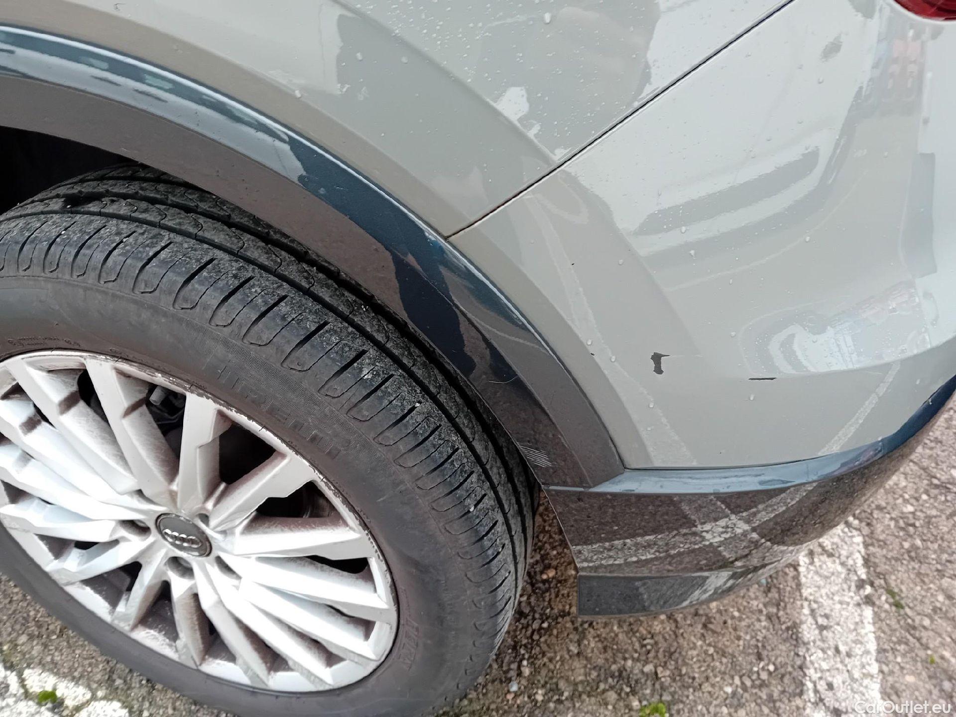  Audi  Q2 AUDI  / 2016 / 5P / todoterreno Design 30 TFSI 85kW (116CV) #29