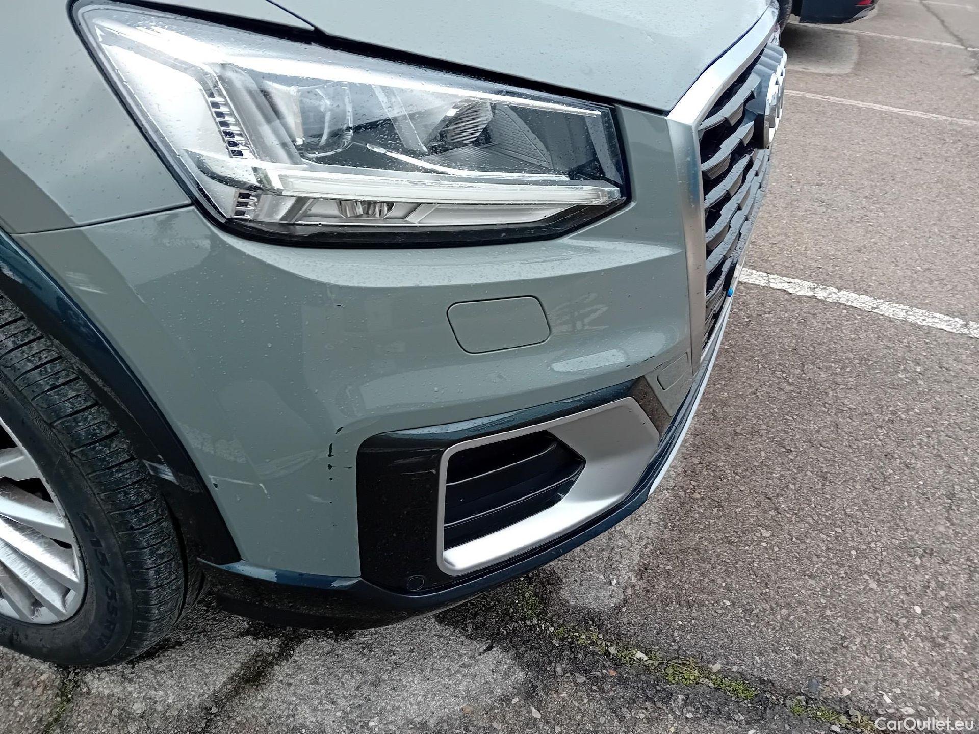  Audi  Q2 AUDI  / 2016 / 5P / todoterreno Design 30 TFSI 85kW (116CV) #3