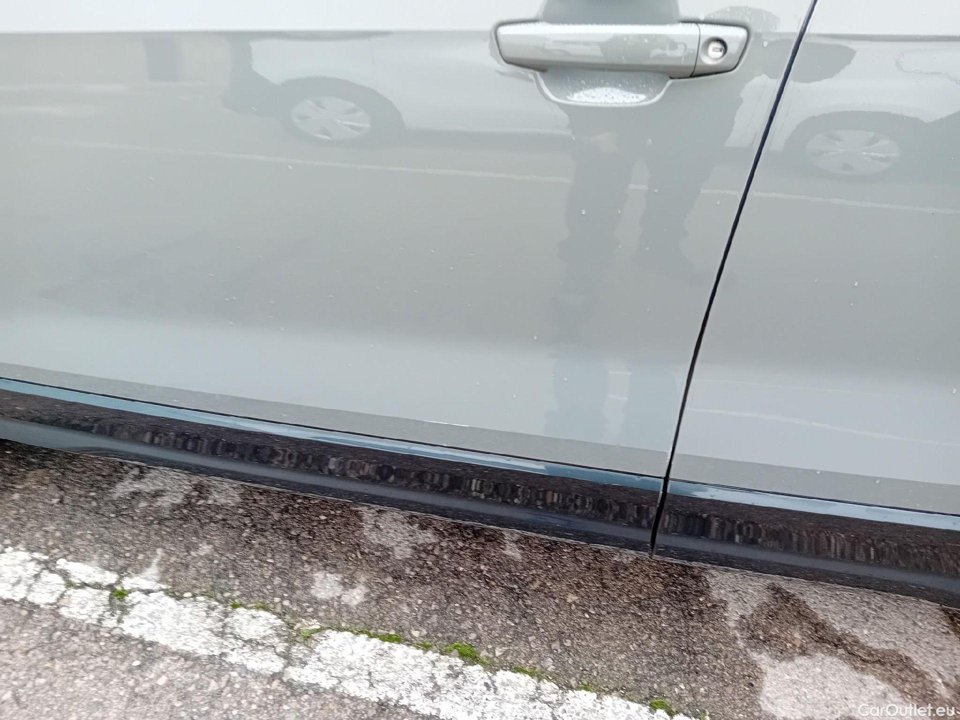  Audi  Q2 AUDI  / 2016 / 5P / todoterreno Design 30 TFSI 85kW (116CV) #19