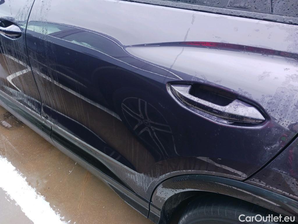  Audi  Q4 E-Tron AUDI Q4 Sportback e-tron / 2021 / 5P / todoterreno Black line edition 35 e-tron 125kW 55kWh #16