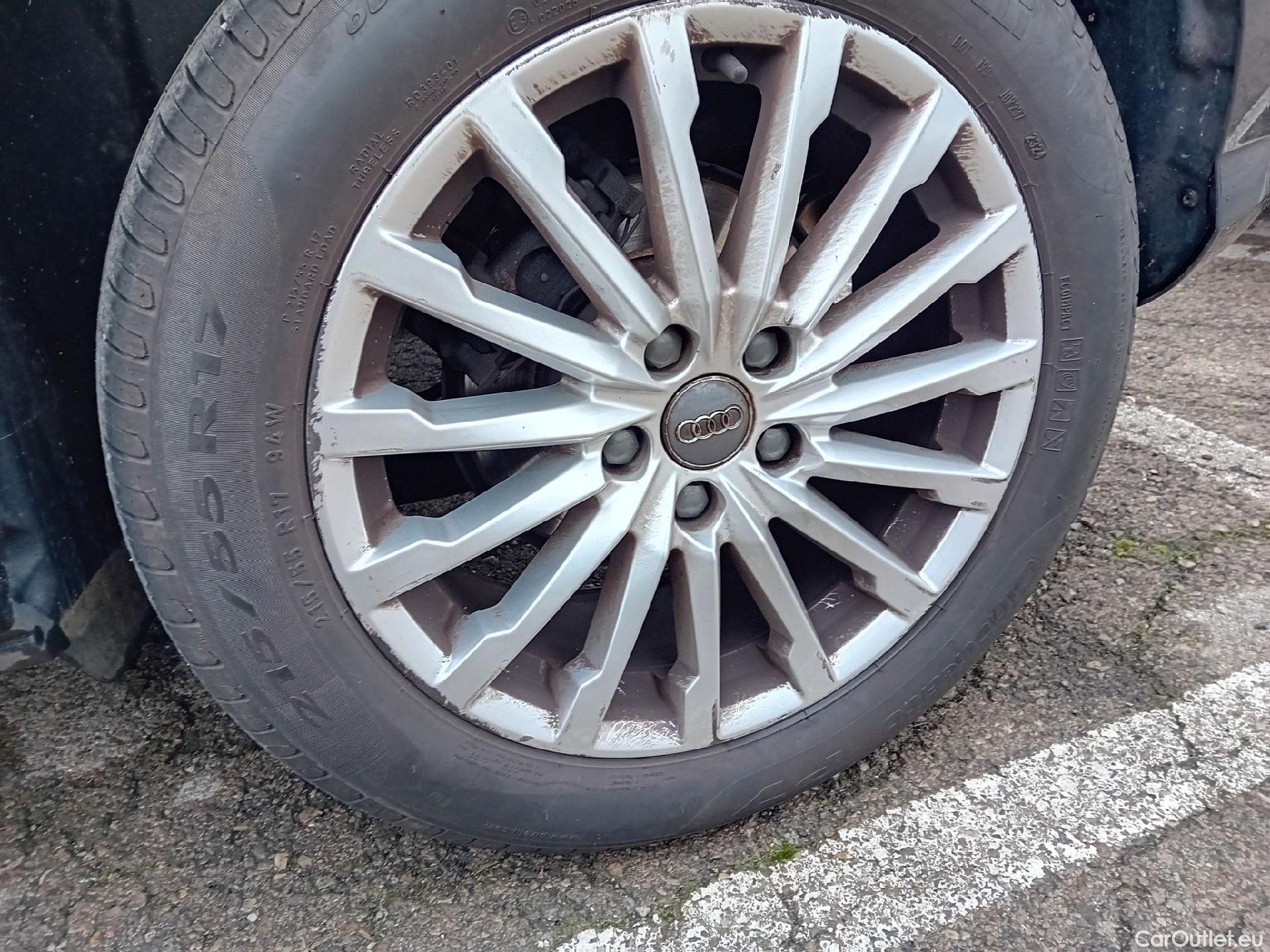  Audi  Q2 AUDI  / 2016 / 5P / todoterreno Design 30 TFSI 85kW (116CV) #23