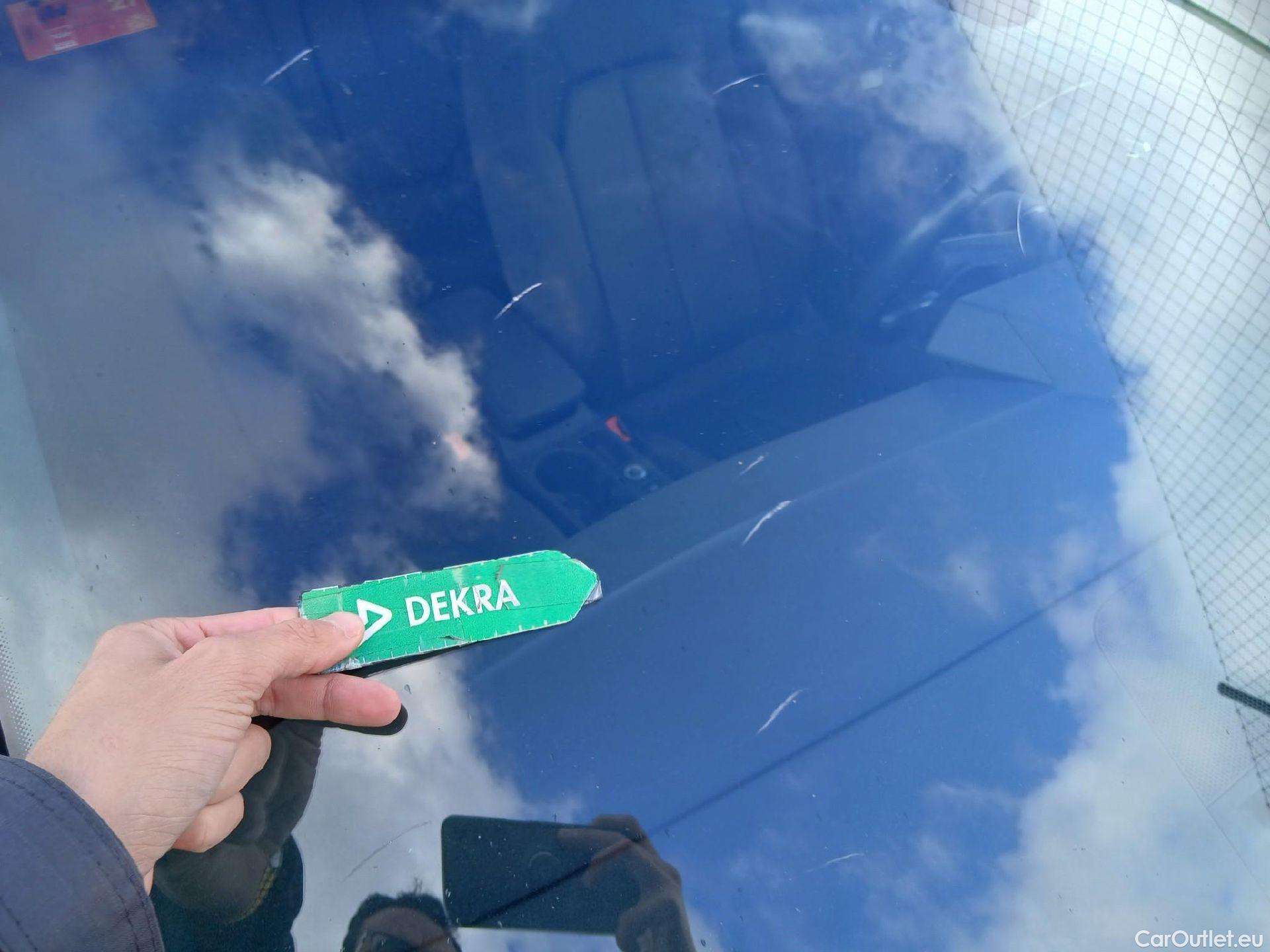  Audi  A3 AUDI  / 2020 / 5P / berlina con portón Sportback Advanced 30 TFSI 81kW Stron MildHybrid #1