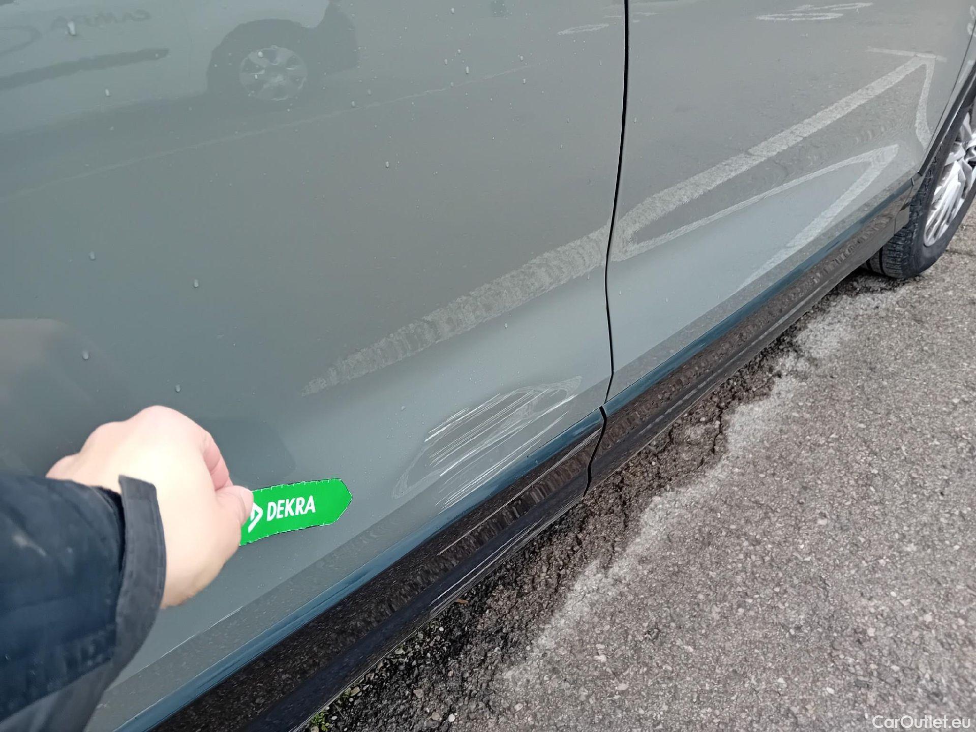  Audi  Q2 AUDI  / 2016 / 5P / todoterreno Design 30 TFSI 85kW (116CV) #39