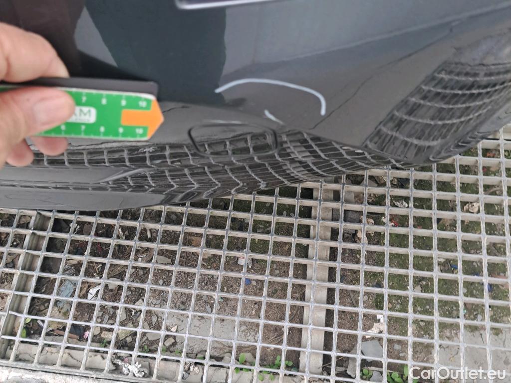  Bmw  Serie 1 BMW  / 2019 / 5P / berlina con portón 118i #22