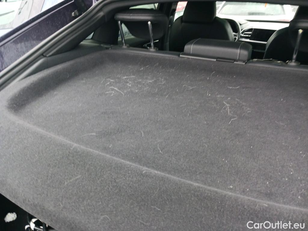  Audi  Q4 E-Tron AUDI Q4 Sportback e-tron / 2021 / 5P / todoterreno Black line edition 35 e-tron 125kW 55kWh #5